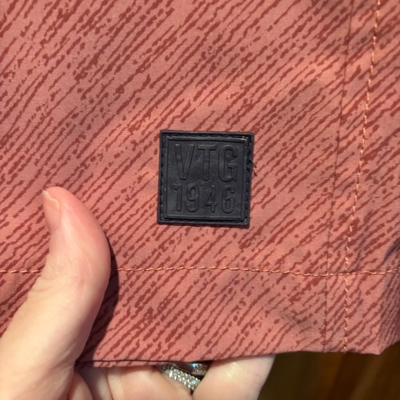 VTG 1946 Men's Performance Shorts in Orange Size 33 - Picture 4 of 7